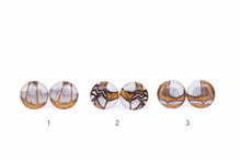 Load image into Gallery viewer, Stelenes Glass Studs