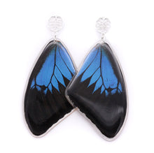 Load image into Gallery viewer, Blue Emperor Filigree Post Earrings
