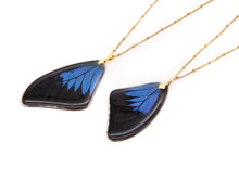 Load image into Gallery viewer, Whole Wing Necklace